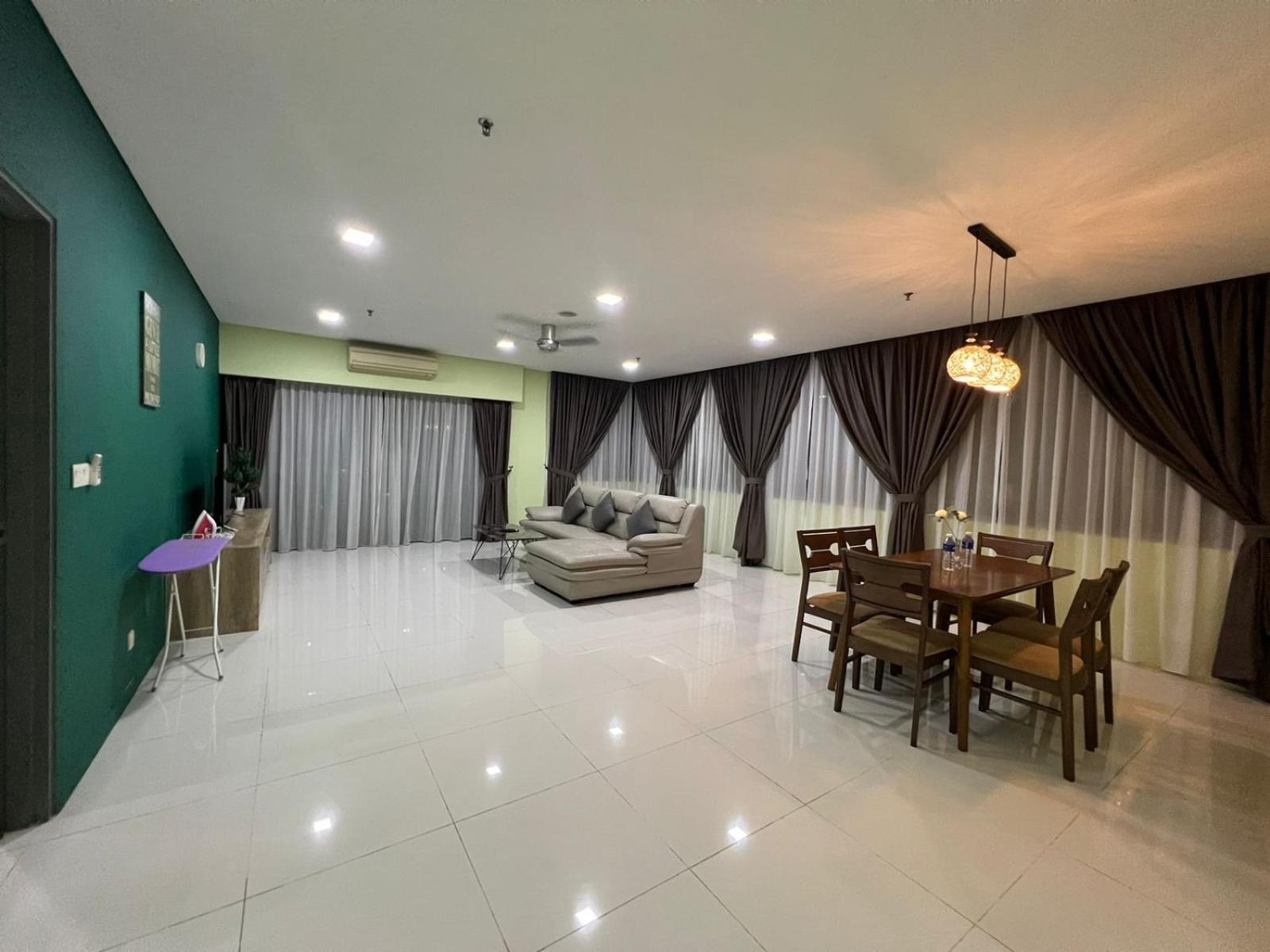 Summer Suites Klcc By Homestay Kuala Lumpur Dış mekan fotoğraf