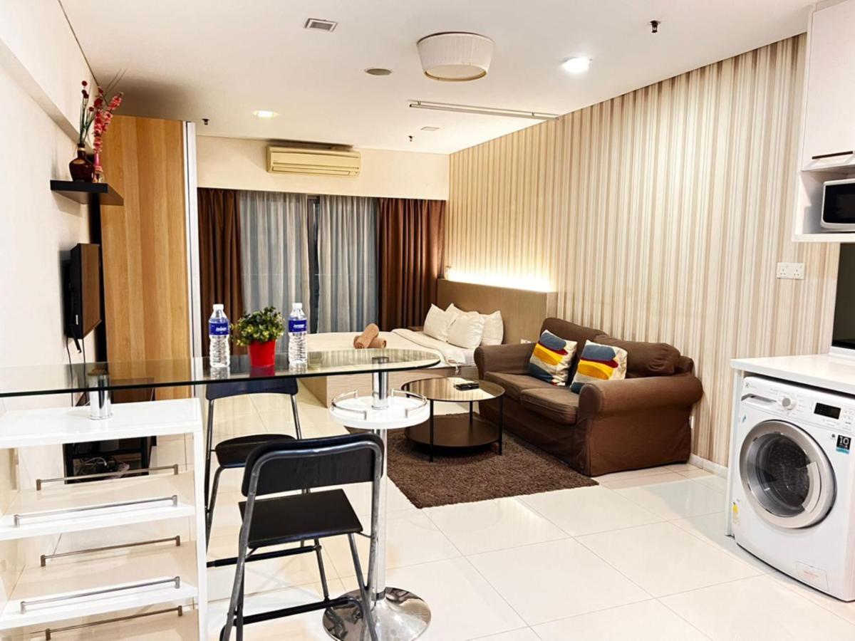 Summer Suites Klcc By Homestay Kuala Lumpur Dış mekan fotoğraf