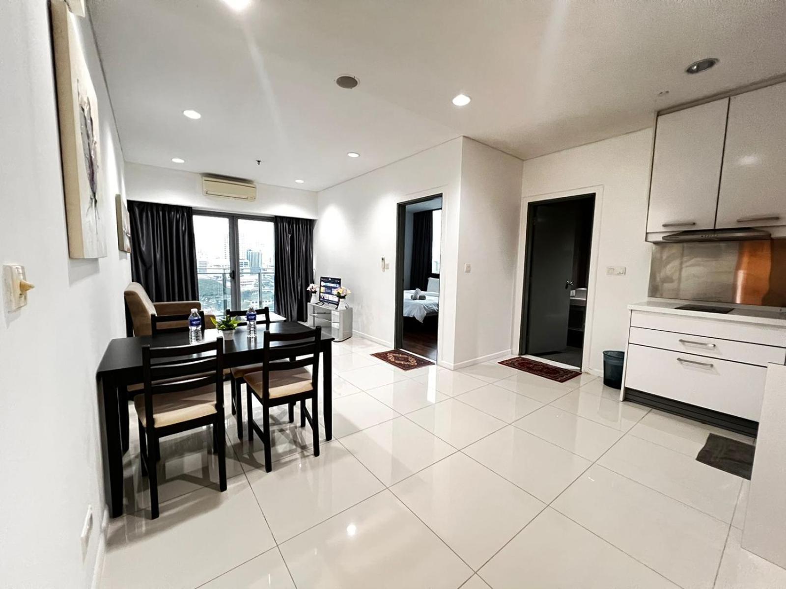 Summer Suites Klcc By Homestay Kuala Lumpur Dış mekan fotoğraf
